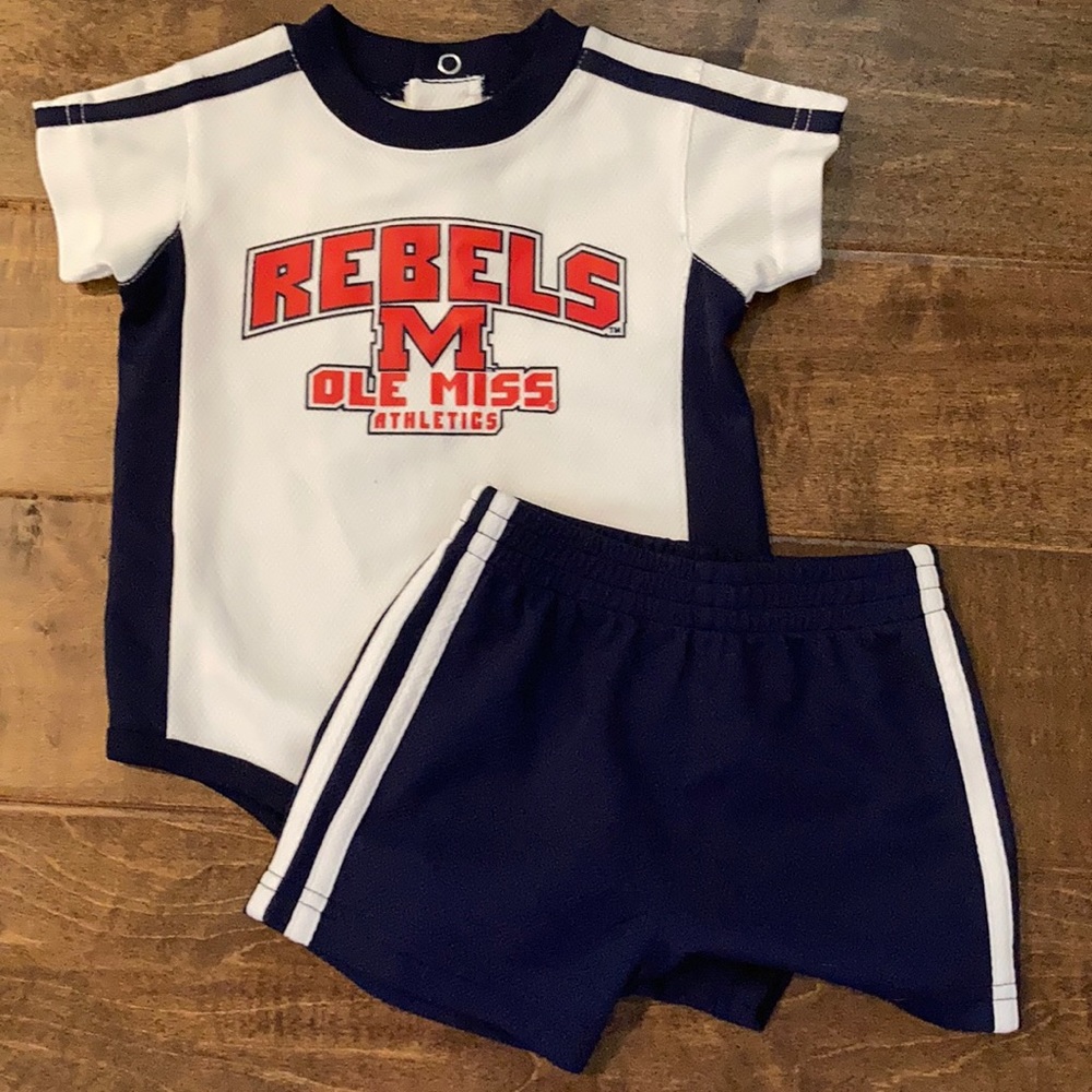 3-6 mon Ole Miss Set